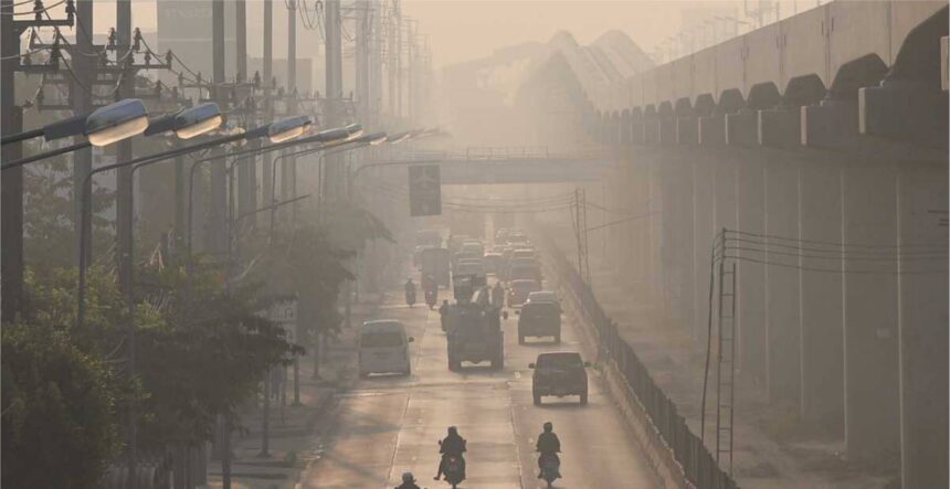 全国气温升1-2度 PM2.5粉尘居高不下